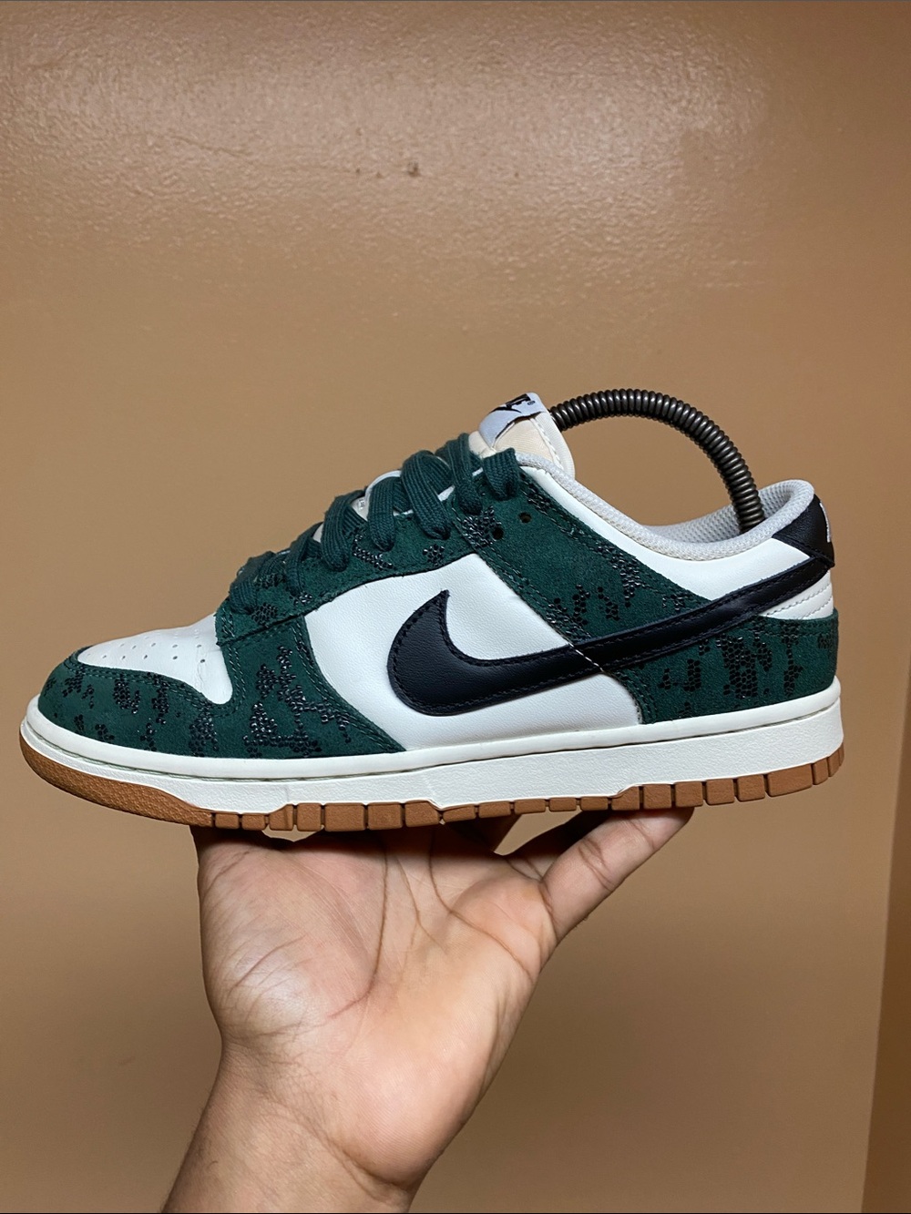 Nike Dunk Low Women's “Green Snake” Size 9 FQ8893-397 - Picture 6 of 17